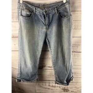 BUBBLEGUM USA Blue Cuffed jean Capris Women’s Waist 36